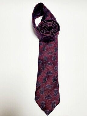 Jos. A. Bank Necktie Italy Signature Collection Paisley 100% Silk